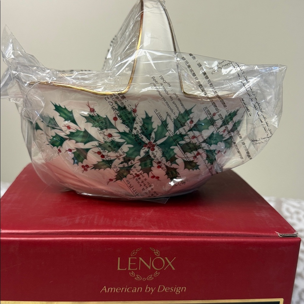 Lenox Holiday Archive Basket NEW